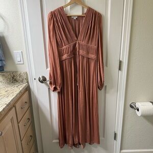 Current Air Long Sleeve Pleated Dress in Mauve